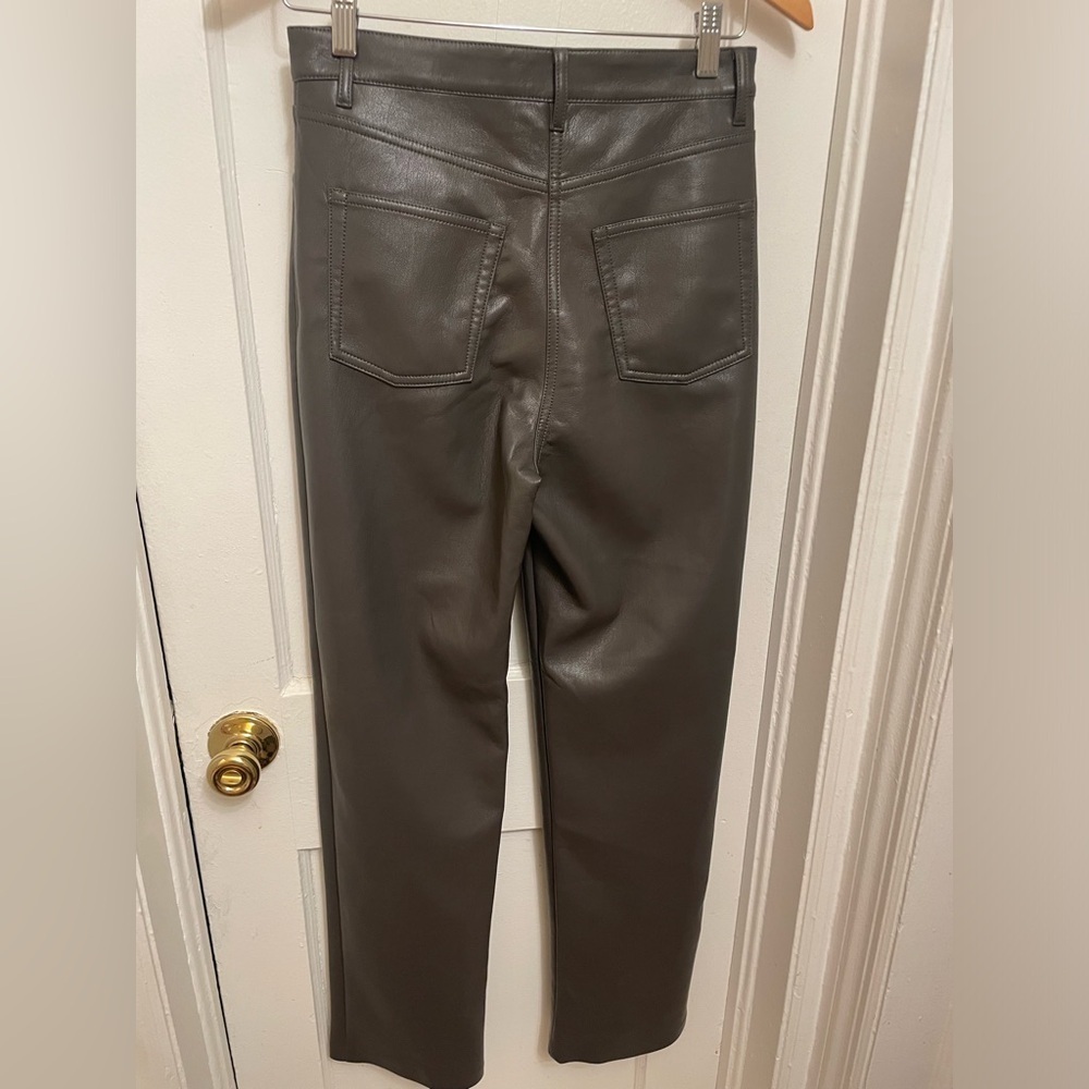NWOT Wilfred Aritzia Melina Pants Womens Gray Faux Leather High Waisted Size 4 - Picture 6 of 7